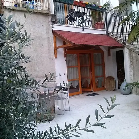 Karin Apartment *